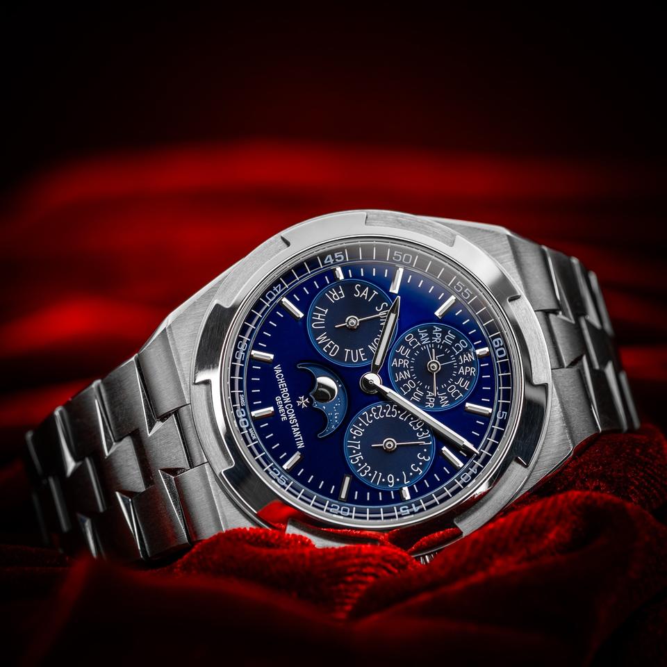 Vacheron Constantin Overseas Perpetual Calendar White Gold Blue Dial